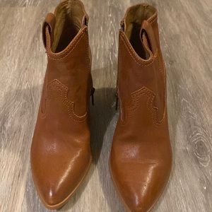 Cognac Frye Reina Bootie